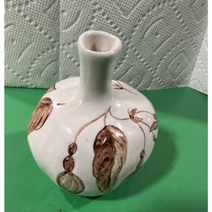 Hand made pottery from Ireland BRNY